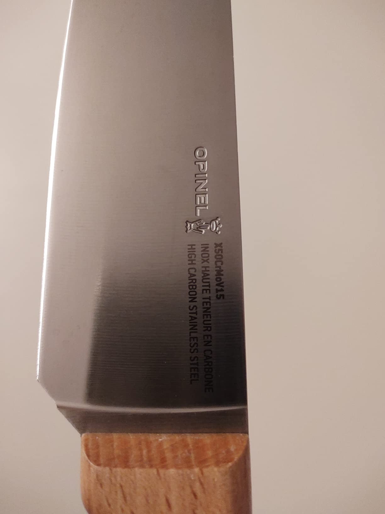 Sehr gut, aber Griff etwas rutschig