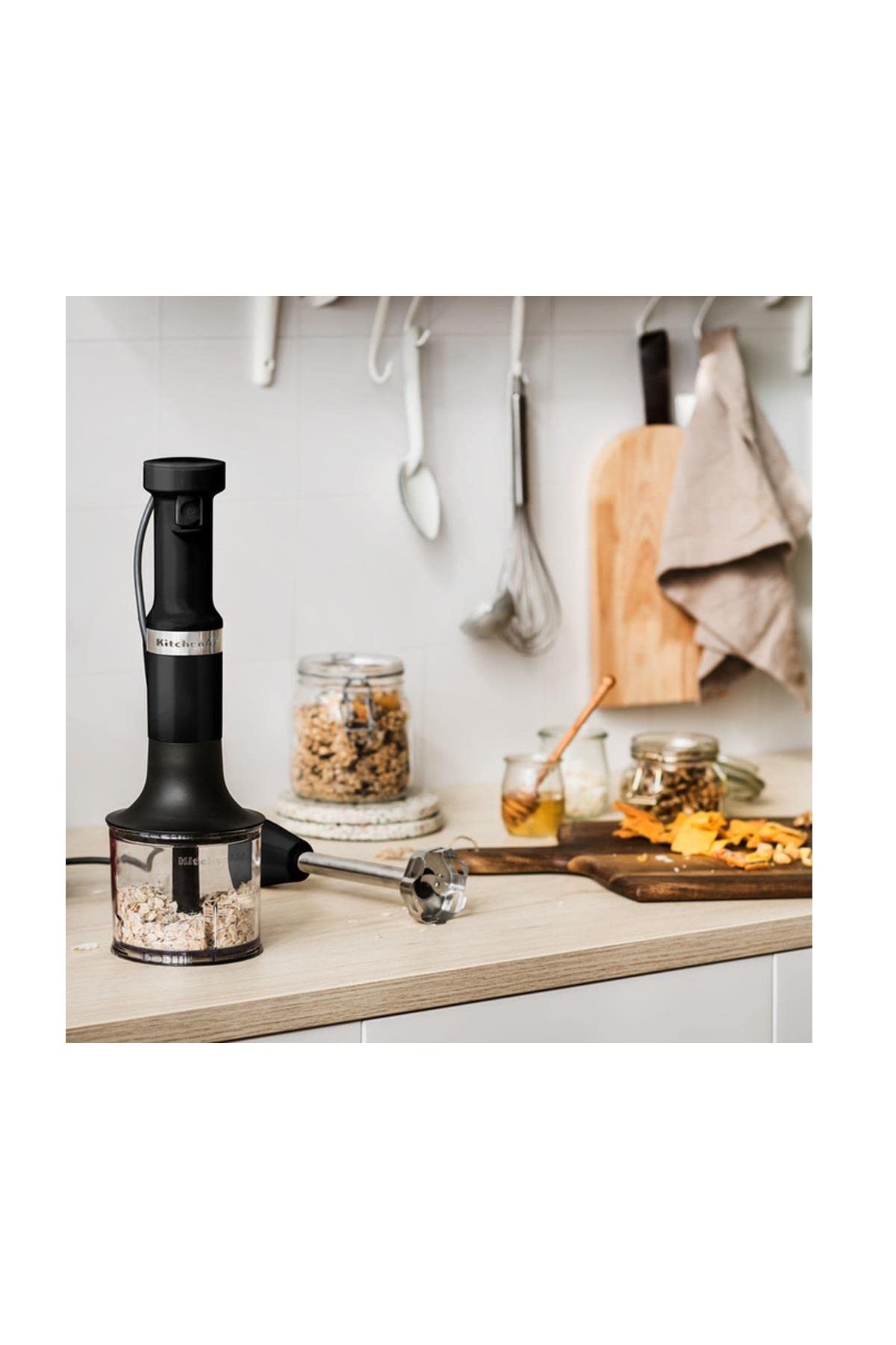 kitchenaid-classic-stabmixer-matte-black-variabel-8250-11600-u-min-mit-zubeh-r image 7