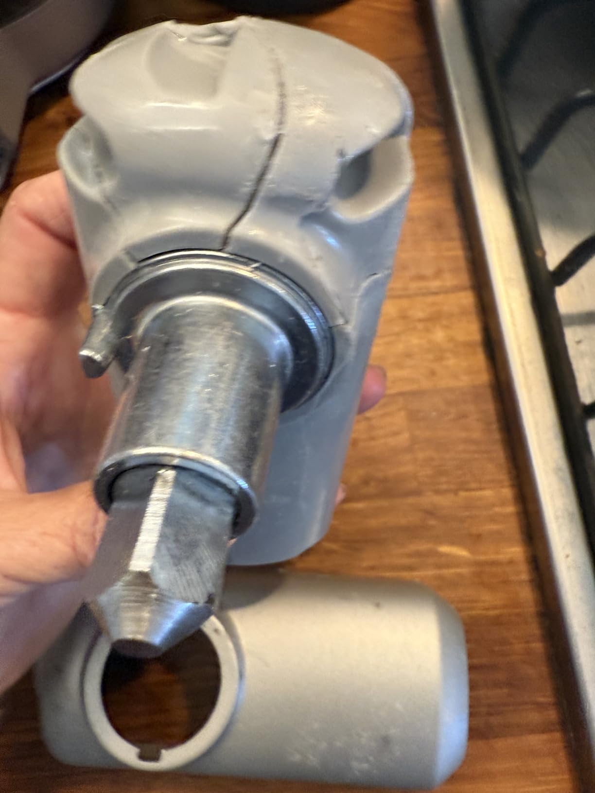 Plastikteil gebrochen