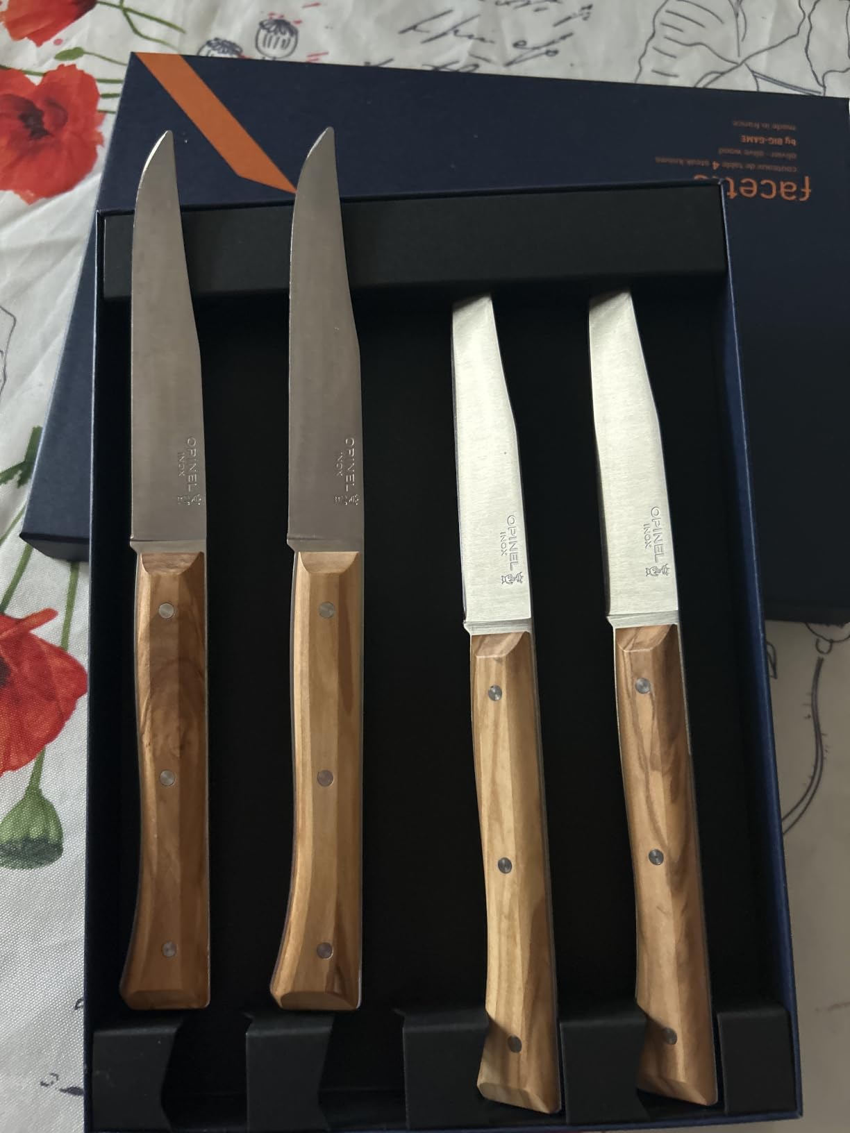 Elegantes Design, sehr scharf