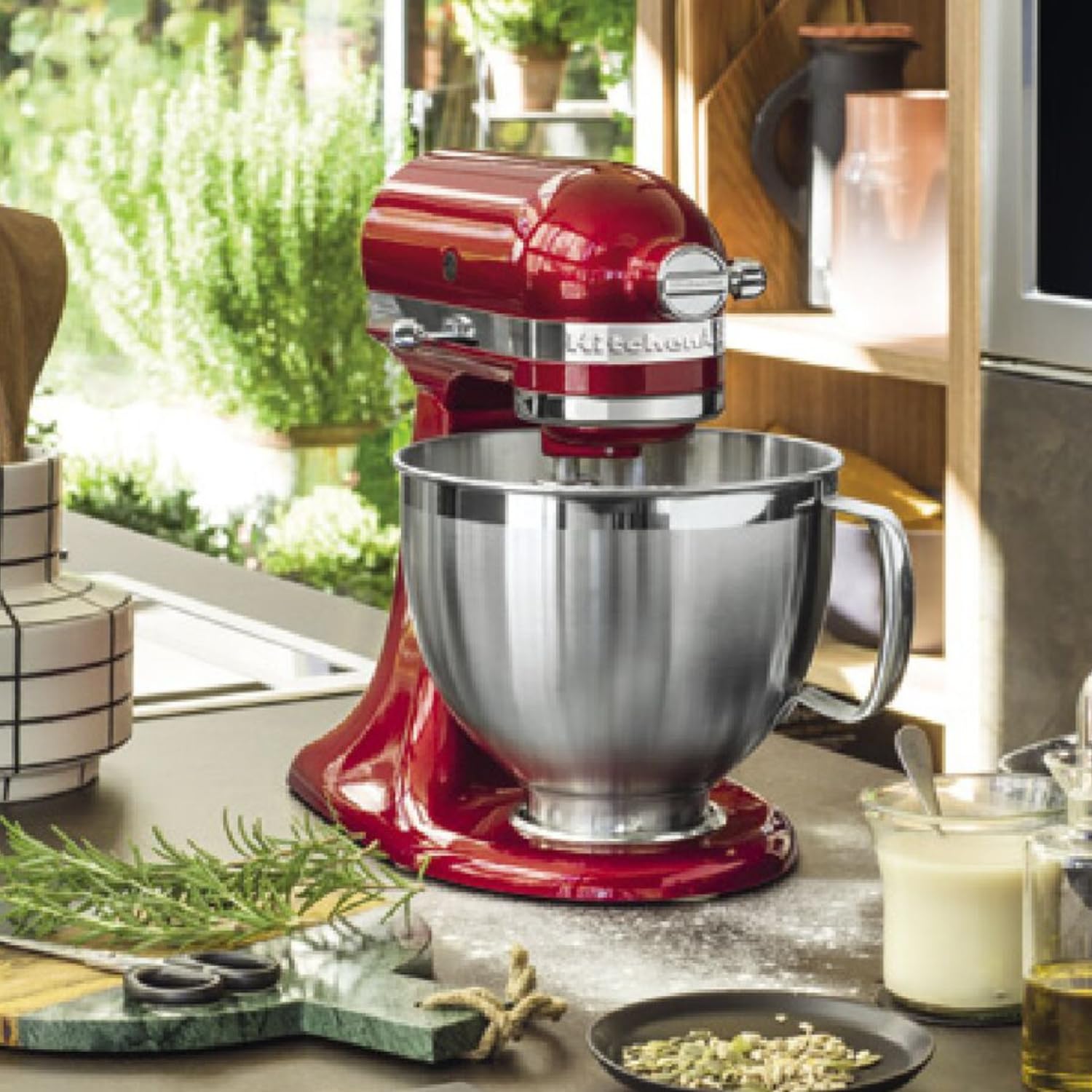 kitchenaid-artisan-k-chenmaschine-4-8-l-mit-kippbarem-motorkopf-empire-rot image 5
