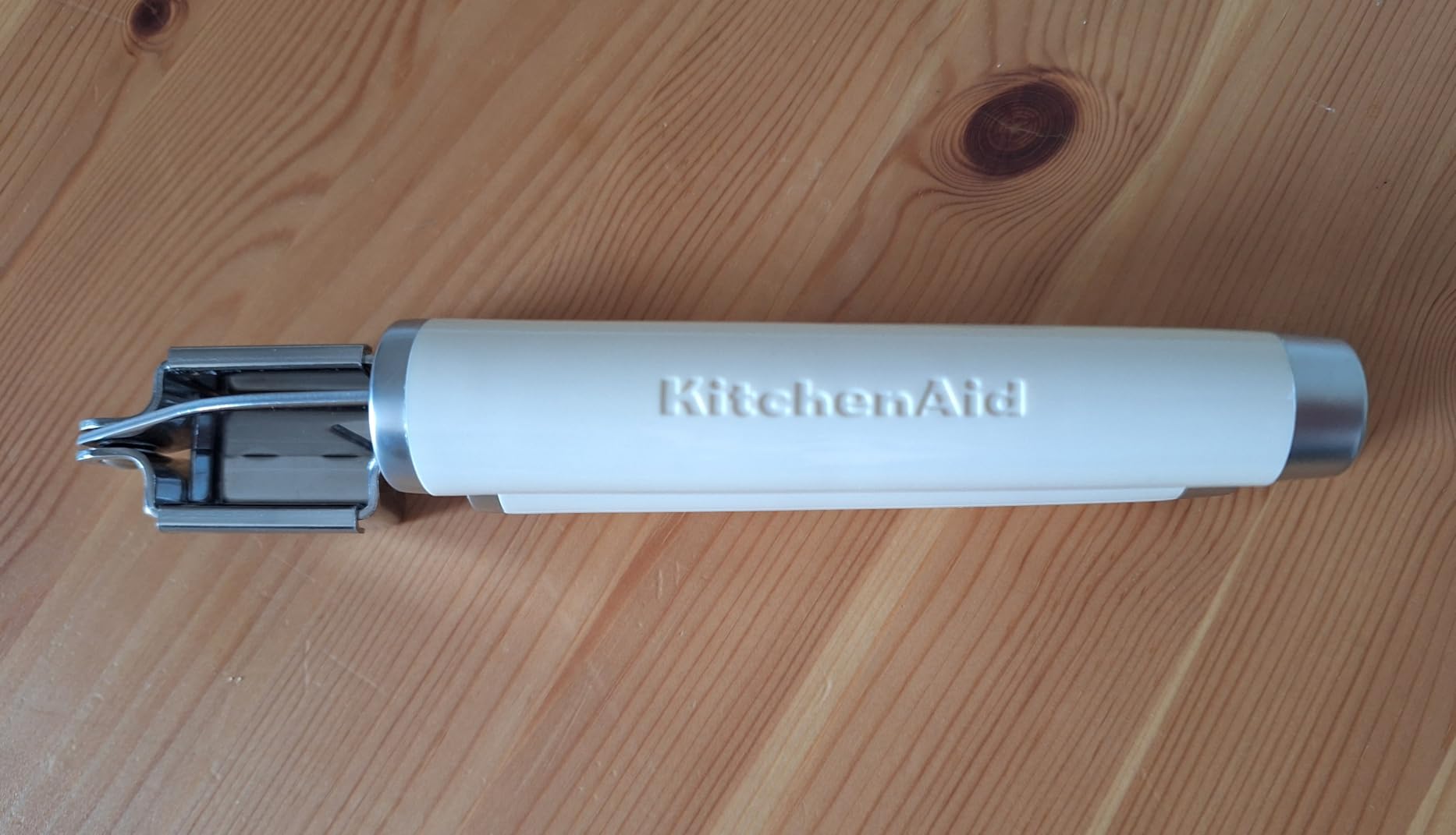 Sehr gut, aber etwas klobig
