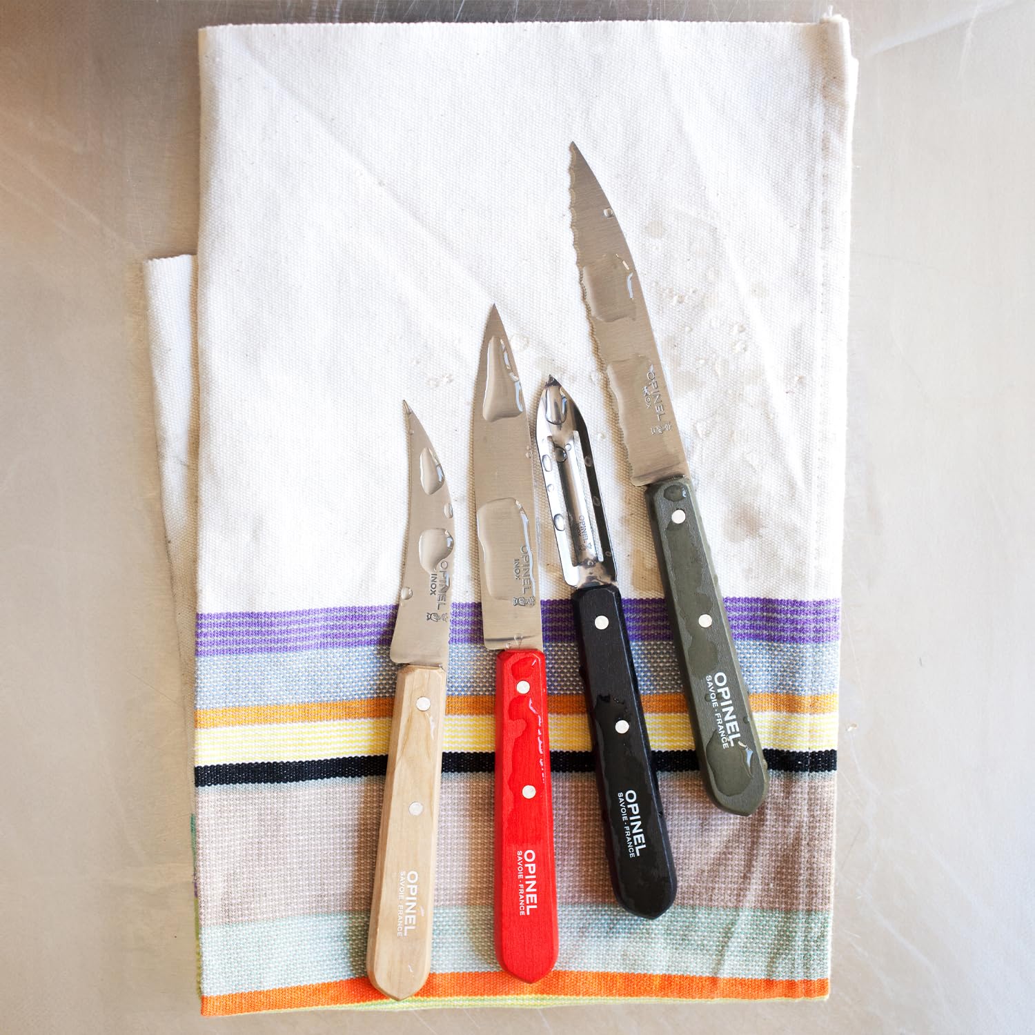 opinel-k-chenmesser-set-essentials-4-teilig-rostfreie-messer-mit-farbigen-griffe image 3