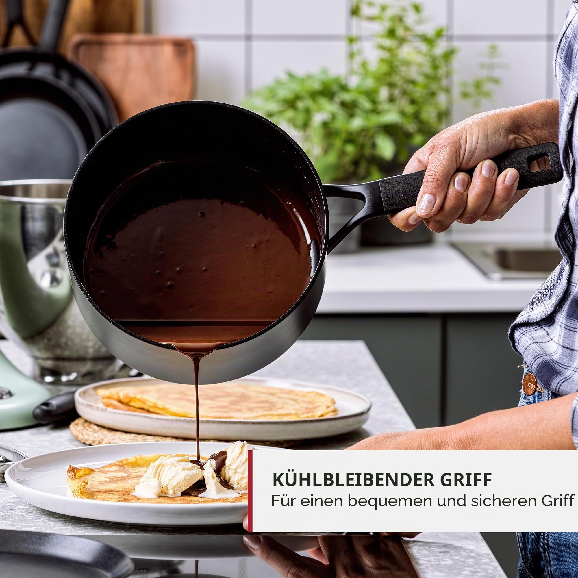 kitchenaid-classic-stielkasserolle-1-5-l-mit-keramischer-antihaftbeschichtung image 8