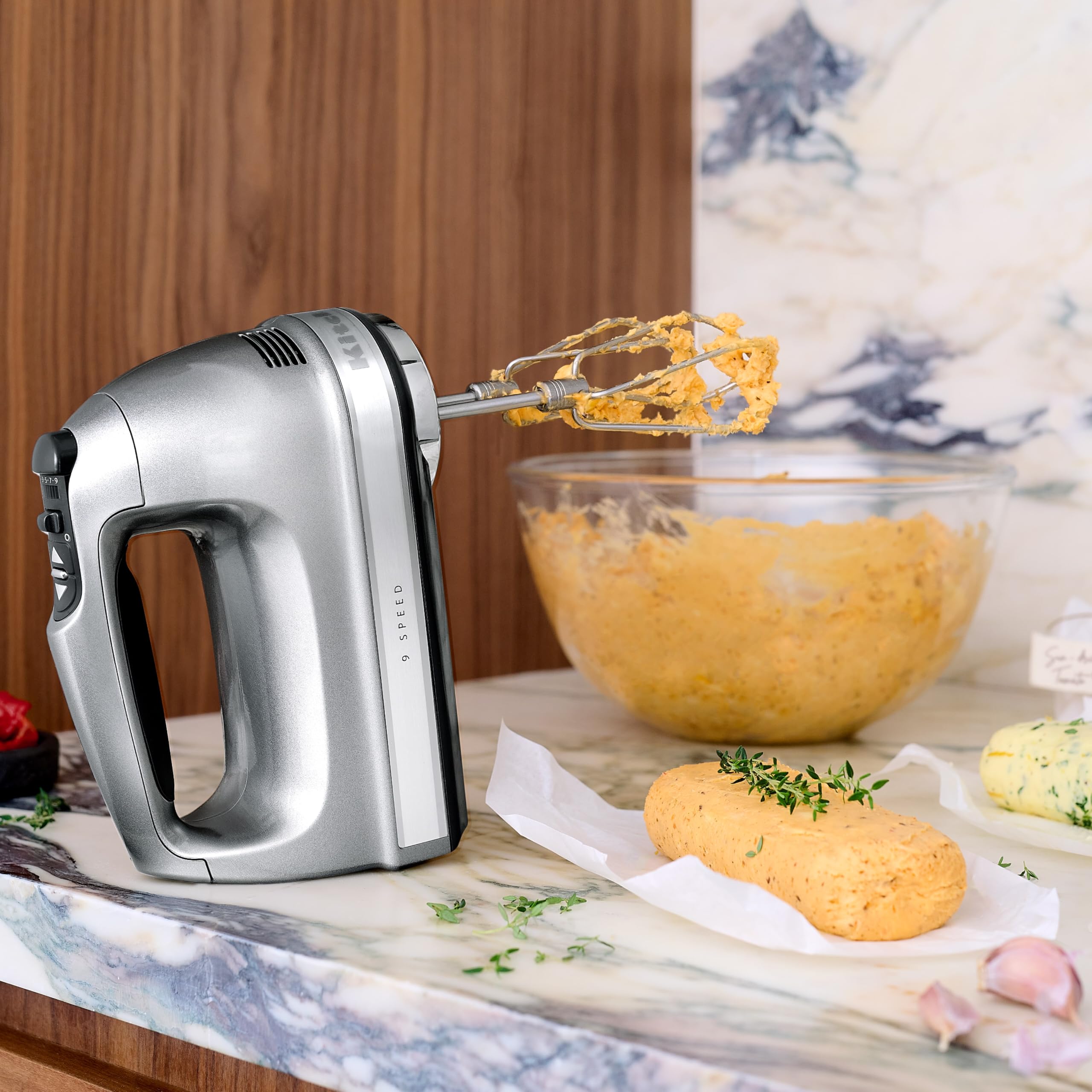 kitchenaid-handmixer-9-stufen-mit-leiser-dc-motor-6-zubeh-rteilen image 4