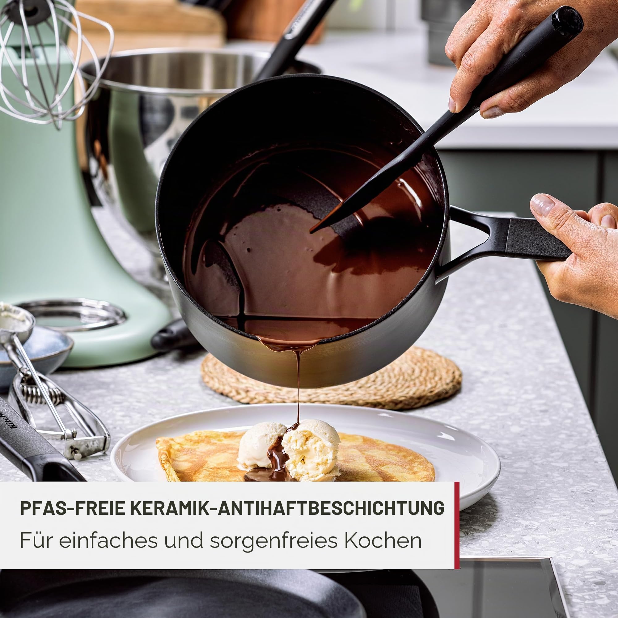 kitchenaid-classic-stielkasserolle-1-5-l-mit-keramischer-antihaftbeschichtung image 2