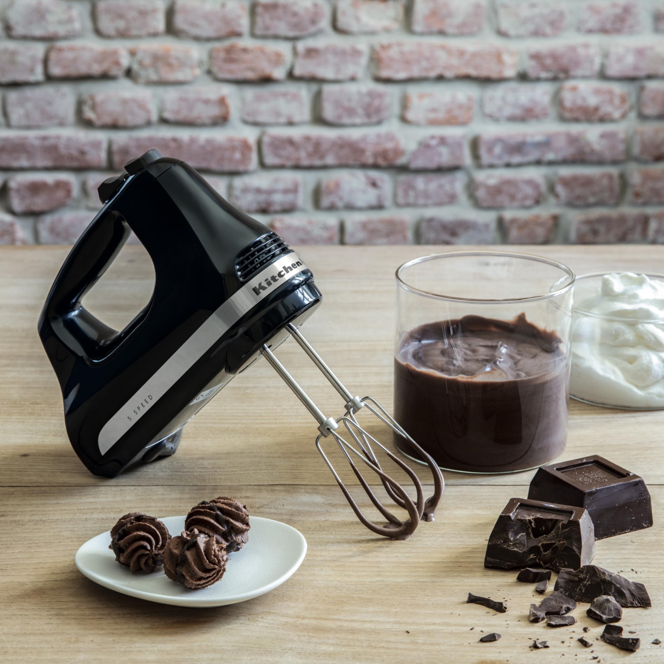 kitchenaid-classic-handmixer-5khm5110eob-5-geschwindigkeitsstufen-onyx-schwarz image 3