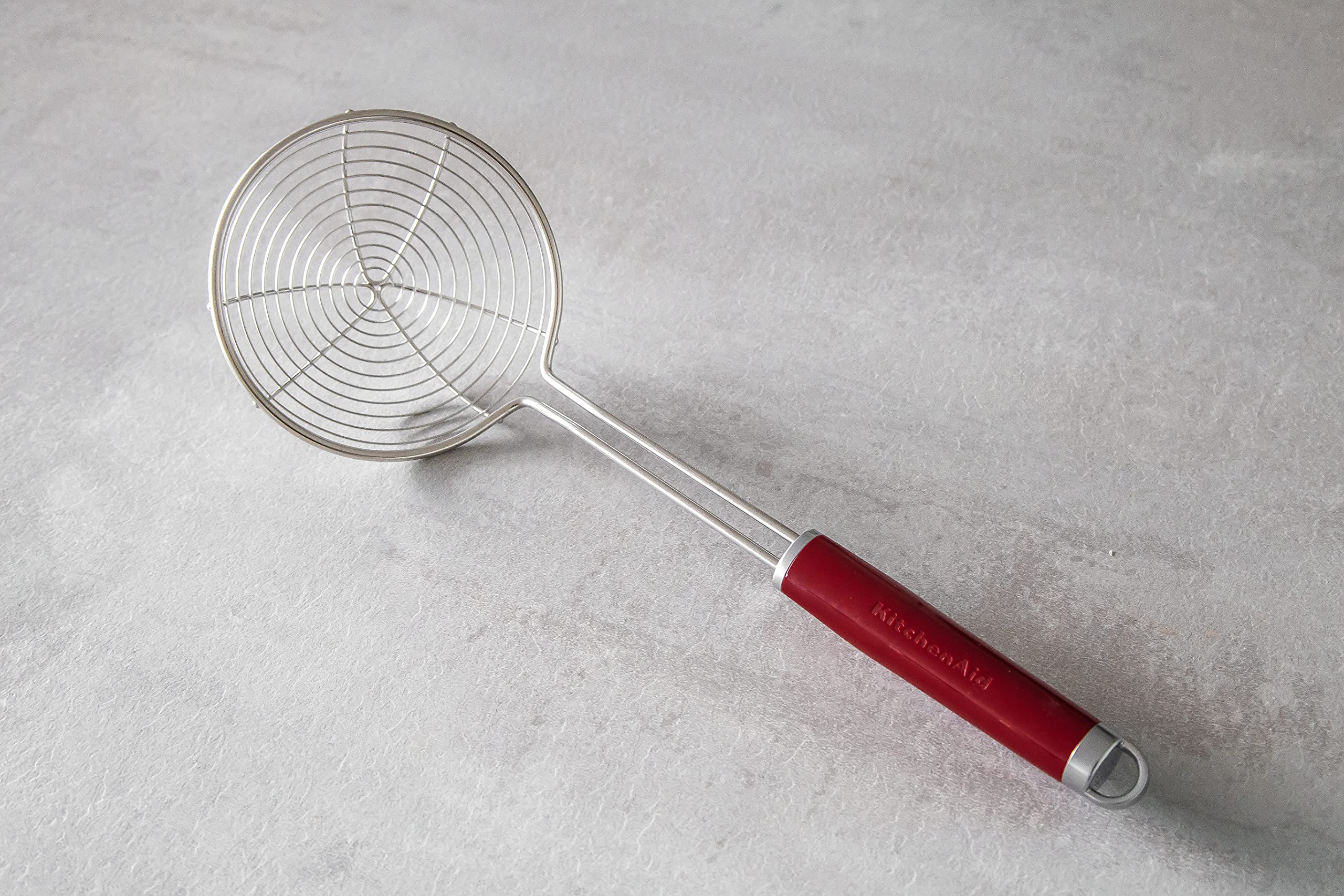 kitchenaid-sch-pfsieb-schauml-ffel-aus-edelstahl-empire-rot image 4